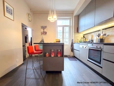 Dinard Ecluse: Appartement de 111m² rénové par un architecte d'intérieur,3 chambres,cave et Stationnement couvert.