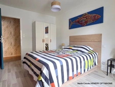 DINARD – RUE GARDINER :Appartement entièrement rénové avec terrasse plein ouest et parking en sous-sol