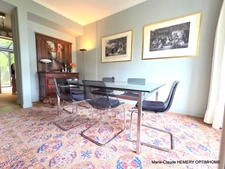 Villa parfaitement entretenue de 296m² avec de jolis points de vue sur la plage de l'Ecluse et Saint Malo