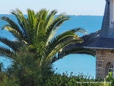 Maison en vue de mer et en Hyper centre de Saint Lunaire et de sa Grande Plage. Vente interactive.