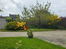 Maison de 101.52 m² plus une véranda de 14.50m² sur jardin clos de 552 m², 4 chambres. plages et commerces à pied