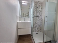 Univers champêtre pour cette jolie Propriété de 129m² rénovée avec soin sur jardin de 937m² , appartement indépendant.