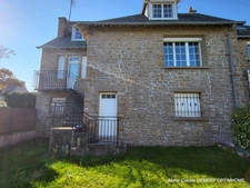 Maison en vue de mer et en Hyper centre de Saint Lunaire et de sa Grande Plage. Vente interactive.