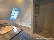 Maison de 101.52 m² plus une véranda de 14.50m² sur jardin clos de 552 m², 4 chambres. plages et commerces à pied