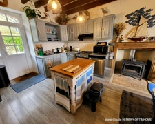 Plouer sur Rance, jolie maison de pierre de 143m² avec 4 chambres en suite et jardin en direct des berges de la Rance