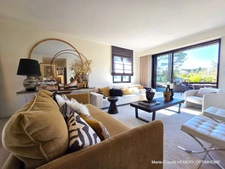 Dinard, Thalassothérapie, belle Villa BBC de 202m² sur parcelle de 400 m² clôturée et paysagée. Rénovation récente de qualité.
