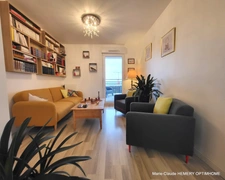 Dinard centre : Appartement T3 de 83m² - 3ème étage avec ascenseur- Résidence récente. Vendu avec un parking 