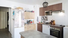 Appartement de type 3 avec balcon et parking en sous sol
