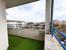 Blagnac Grand Noble, vaste T3 en dernier étage avec balcon