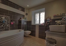  Maison à Vendre à 8 minutes des Epenottes – Charmante maison en pierre rénovée – Réseau Optimhome