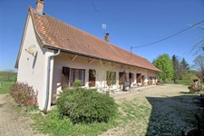 Ferme rénovée à vendre 5 pièces LA CHAPELLE SAINT SAUVEUR (71)