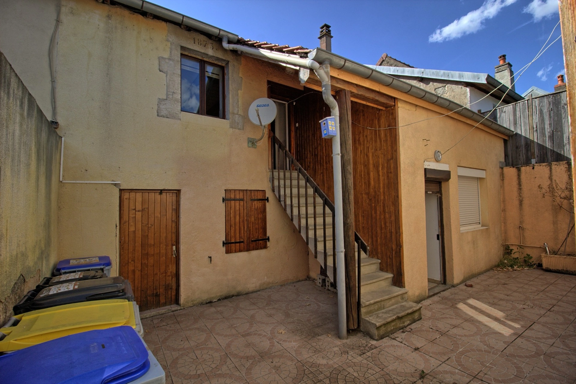 Immeuble 10 pièces 189 m² · à Choisey · 189 m² · 190 000 €