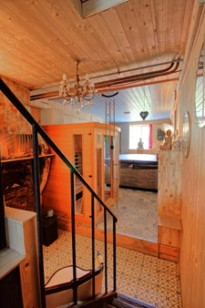 Maison de caractère du XVIIIᵉ siècle à Chemin – Charme et Authenticité 