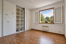 Maison familiale de 128 m² – 4 chambres, double garage, proche de Tavaux