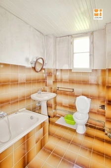 Maison à vendre 8 pièces CAGNES SUR MER (06)
