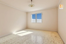 Appartement à vendre 3/4 pièces SAINT LAURENT DU VAR (06)