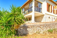 Maison à vendre 5/6 pièces LE BROC (06)