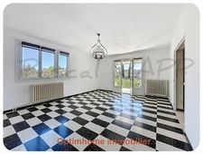 Appartement à vendre 6 pièces SAUVIAN (34)