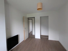 Maison familiale à vendre 5 pièces VOREPPE (38) - 4 chambres - sur 1082 m² de terrain arboré avec dépendance et accès rapide à Grenoble