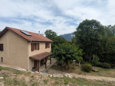 Maison à vendre 6 pièces POLIENAS (38)- Maison 5 chambres sur 1459 m² de terrain -  Proche Tullins 
