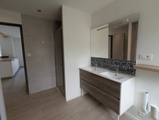 Maison familiale à vendre 5 pièces VOREPPE (38) - 4 chambres - sur 1082 m² de terrain arboré avec dépendance et accès rapide à Grenoble