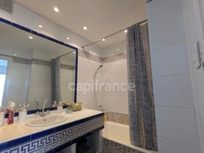 Appartement à vendre 3 pièces GRENOBLE (38) - Bel appartement de 54 m² avec cave et garage, au centre de Grenoble