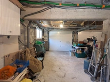 Maison individuelle à vendre - CRAS -  Proche Tullins. 3 chambres + bureau + local indépendant sur 1400 m² de terrain 