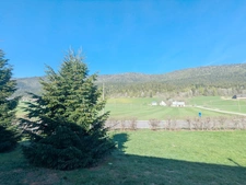 House for Sale (110 m²) – 6 Rooms – Located in Méaudre (38) – Set on 1,840 m² of Land – 3 Bedrooms + Duplex Apartment (26 m²) with Terrace – Garage Included