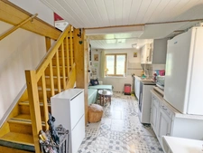 House for Sale (110 m²) – 6 Rooms – Located in Méaudre (38) – Set on 1,840 m² of Land – 3 Bedrooms + Duplex Apartment (26 m²) with Terrace – Garage Included