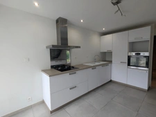 Maison familiale à vendre 5 pièces VOREPPE (38) - 4 chambres - sur 1082 m² de terrain arboré avec dépendance et accès rapide à Grenoble