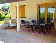 House for sale in LOMBEZ (32) with 5 rooms and swimming pool