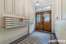 5-room apartment for sale in Paris 9th arrondissement (75)