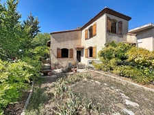 MARSEILLE 13e – MAISON ANCIENNE 5 PIÈCES À RÉNOVER – 4 CHAMBRES – TERRAIN 369 m² – GARAGE - CAVE- DPE D