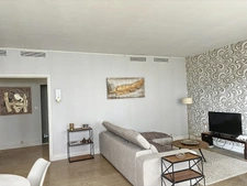 Appartement à louer 3 pièces MARSEILLE 8EME ARRONDISSEMENT (13)