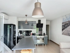 MARSEILLE 13015 - Appartement 3 pièces avec terrasse et stationnements à La Viste,