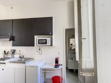 Appartement MEUBLE à louer 1 pièce MARSEILLE 6EME ARRONDISSEMENT (13)