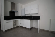 ROBION (84440) – Rare à la vente : Maison de plain-pied avec jardin, terrasse et 2 parkings au cœur du Luberon - 235.000 €