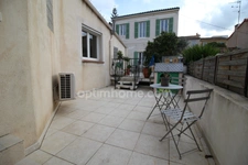 MARSEILLE 4° - Montolivet / Blancarde - Maison de ville avec terrasse, garage 2 véhicules 