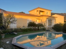 EXCLUSIVITÉ : Villa avec Vue Imprenable sur la Mer et l’Étang