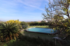 EXCLUSIVITÉ : Villa avec Vue Imprenable sur la Mer et l’Étang