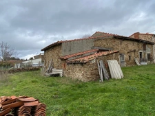 Petit corps de ferme à rénover !
