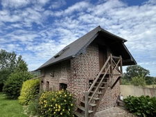 PROPRIÉTÉ DE CARACTÈRE AVEC GÎTE INDÉPENDANT – PENNEDEPIE : ENTRE HONFLEUR ET DEAUVILLE – APERCU MER