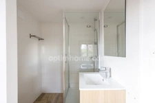 Périphérie immédiate de Honfleur - Maison de ville - 82 m2 au sol - 2 chambres - Stationnement gratuit à proximité -