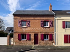 Périphérie immédiate de Honfleur - Maison de ville - 82 m2 au sol - 2 chambres - Stationnement gratuit à proximité -