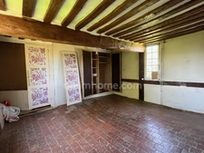 A mi chemin entre Blangy le Chateau et Lisieux - Propriété Equestre - 14 ha d'herbages - 15 boxes - Hangar - Maison de MAitre de plus de 200 m2 - Maison de gardien de 59 m2
