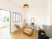 HONFLEUR – CHARMANT APPARTEMENT 2 PIÈCES DE 32 m2 - PLAIN PIED - COUR PRIVATIVE ET VUE SUR LE BASSIN