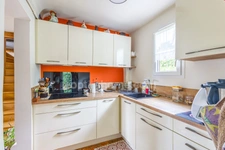 Proximité de Dozulé - Maison de caractère avec dépendances - 105 m2 - 4 chambres - Terrain 1680 m2 - Parkings