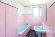 AUX PORTES DE HONFLEUR - Maison sur sous sol - 81 m2 - 2 chambres - Terrain 812 m2