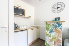 Proximité de Honfleur - Appartement de type T2 cabine - 38.40 m2 - 2 chambres - Terrasse - Parking - 1er étage sans ascenseur
