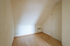 MEZIDON CANON - Maison en duplex mitoyenne d'un côté - 52.40 m2 - 1 chambre - Terrasse - Jardinet - 2 places de parking